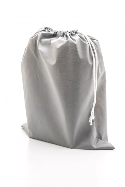 hermosa bolsa de tela sobre fondo blanco