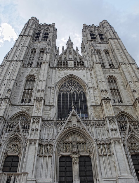 La hermosa catedral gótica de San Miguel