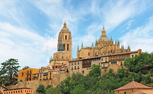 Hermosa Catedral en Segovia España