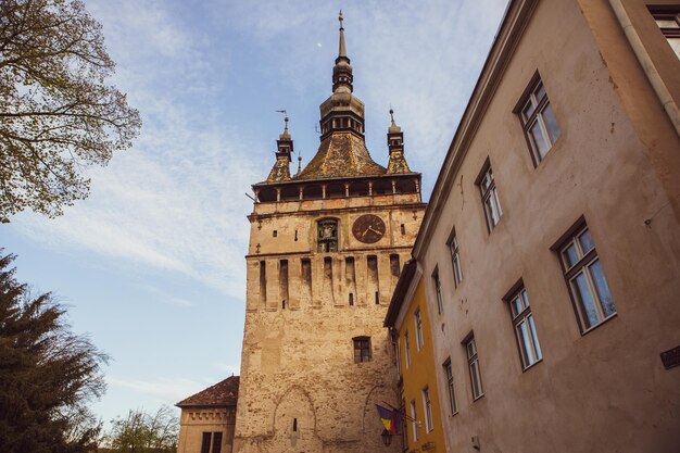 Una hermosa ciudadela medieval de Sighisoara en el corazón de Rumania Viajes a Transilvania