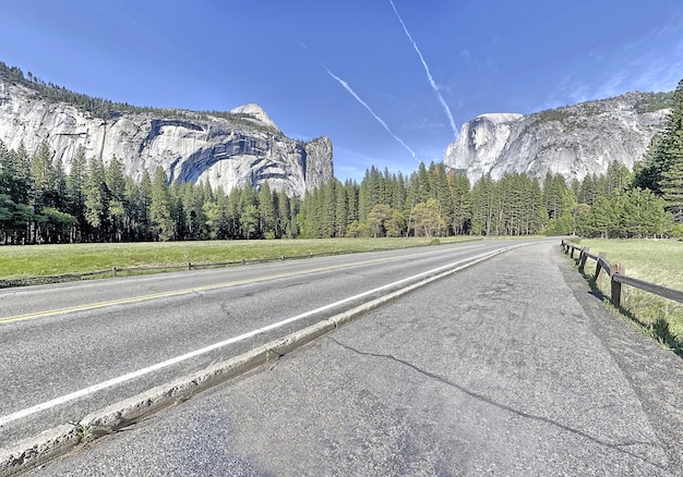 Hermosa foto del Parque Nacional de Yosemite en Yosemite, EE. UU.