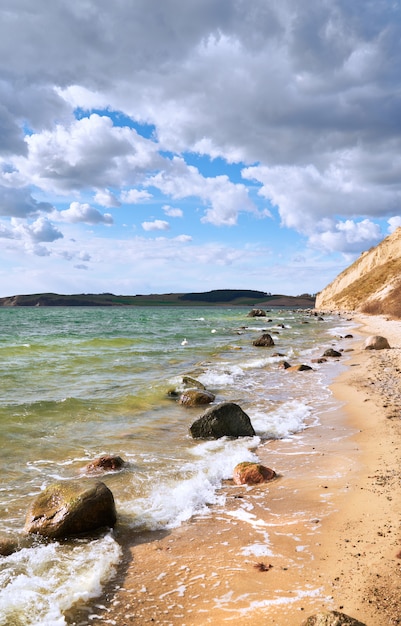 Hermosa isla Rugen en el norte de Alemania, junto al mar