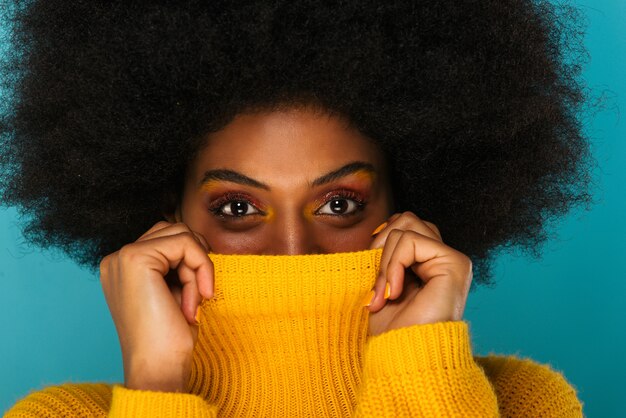 Hermosa mujer afro