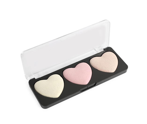 Hermosa paleta de sombras de ojos aislada en blanco Producto de maquillaje