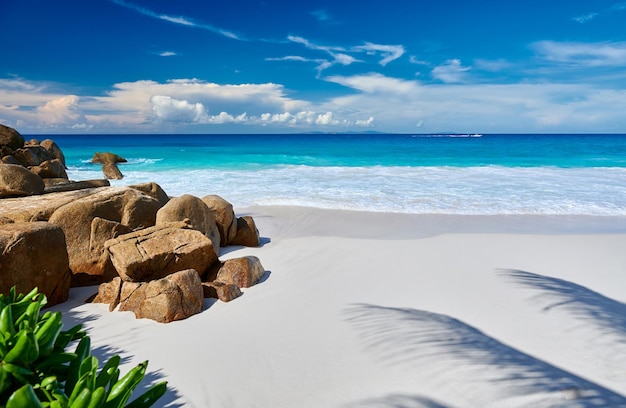 Hermosa playa de Carana en Seychelles