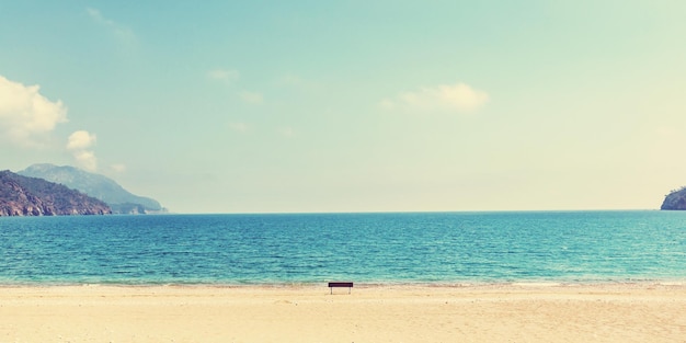 Hermosa playa oceánica, filtro de Instagram