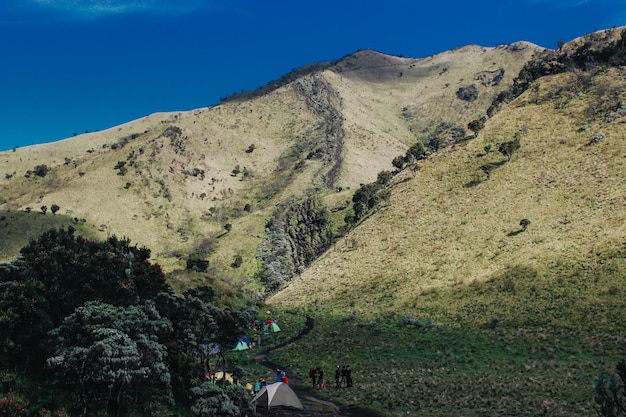 hermosa vista aérea del cielo en la montaña merbabu