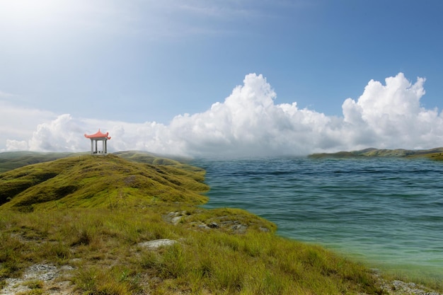 Hermosa vista al lago