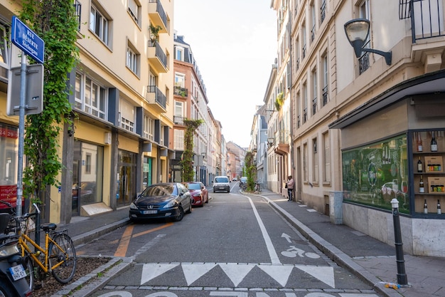 Hermosa vista de la calle del famoso monumento de Estrasburgo en Francia 28 de octubre de 2022