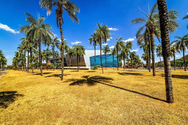 Una hermosa vista del Centro de Convenciones Ulysses Guimaraes ubicado en Brasilia Brasil