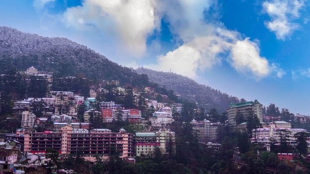 Hermosa vista de la ciudad de shimla himachal padesh india Imagen de lugar turístico en india