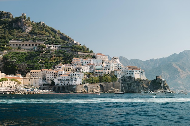 Foto hermosa vista de la costa de amalfi italia