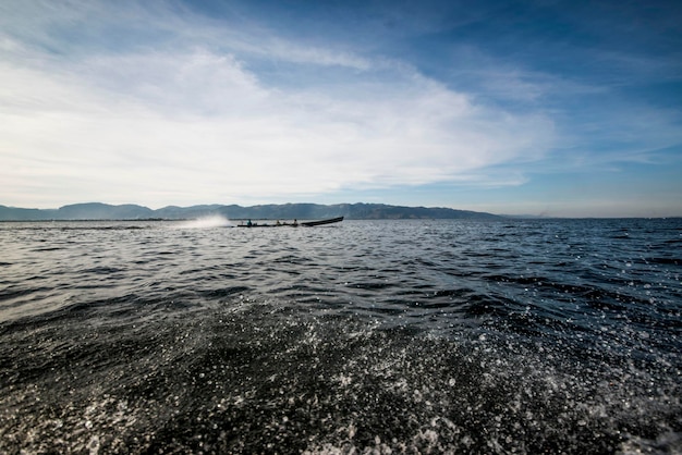 Una hermosa vista del lago Inle Myanmar