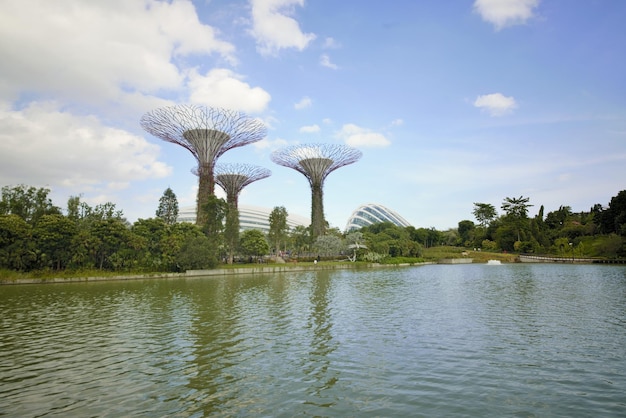 Una hermosa vista de Marina Bay Sands en Singapur.