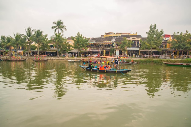 Una hermosa vista panorámica de la ciudad de Hoi An Vietnam