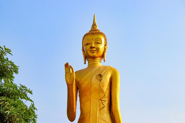 Una hermosa vista panorámica del templo budista de la ciudad de Vientiane en Laos