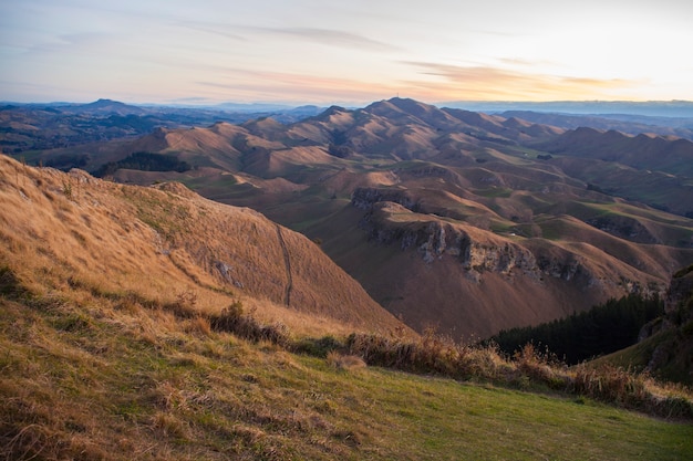 Hermosa vista desde el pico Te Mata, Nueva Zelanda