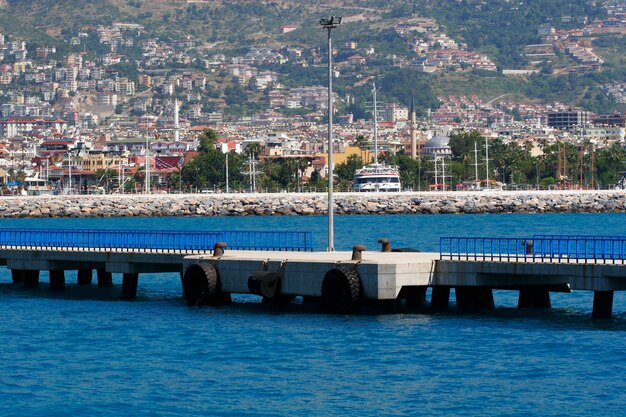 Hermosa vista del puerto de Antalia Turquía