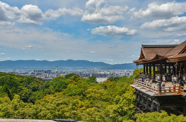 Hermosa vista de un santuario en Nikko Japón