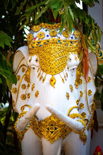 Una hermosa vista del templo budista ubicado en Chiang Rai Tailandia