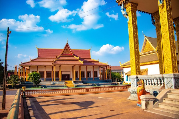 Una hermosa vista del templo budista ubicado en Siem Reap Camboya