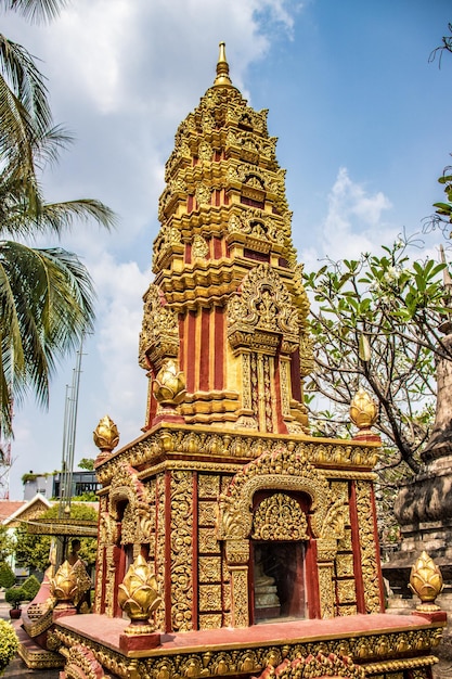 Una hermosa vista del templo budista ubicado en Siem Reap Camboya