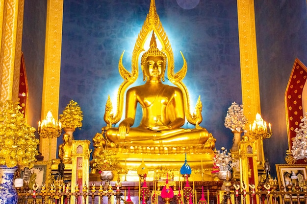 Una hermosa vista del Templo de Mármol ubicado en Bangkok Tailandia