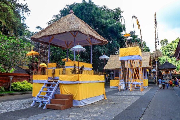 Una hermosa vista del templo Pura Tirta Empul ubicado en Bali Indonesia