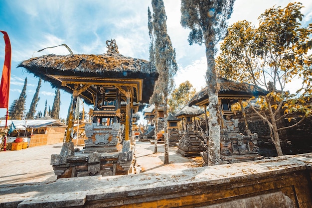 Una hermosa vista del templo Ulun Danu Beratan ubicado en Bali Indonesia