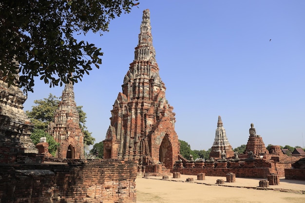 Una hermosa vista del templo Wat Chaiwatthanaram ubicado en Ayutthaya Tailandia