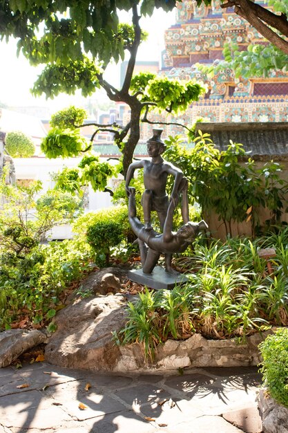 Una hermosa vista del templo Wat Pho ubicado en Bangkok Tailandia