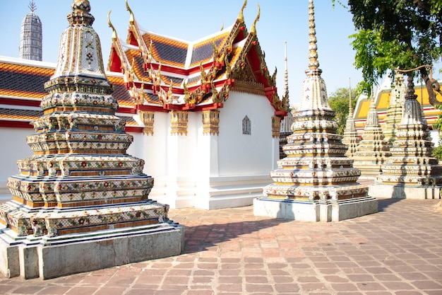 Una hermosa vista del templo Wat Pho ubicado en Bangkok Tailandia