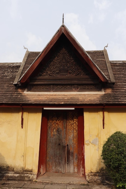 Una hermosa vista del templo wat sisaket ubicado en Vientiane Laos