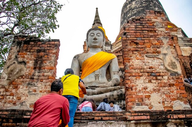 Una hermosa vista del templo Wat Yai Chai Mongkhon ubicado en Ayutthaya Tailandia