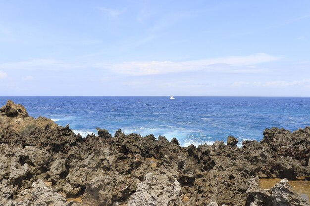 Una hermosa vista de Waterblow en Nusa Dua Beach Bali Indonesia