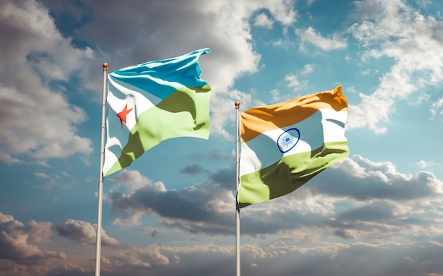 Hermosas banderas del estado nacional de Djibouti e India juntos