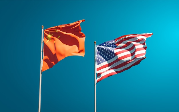 Hermosas banderas del estado nacional de Estados Unidos y China juntos