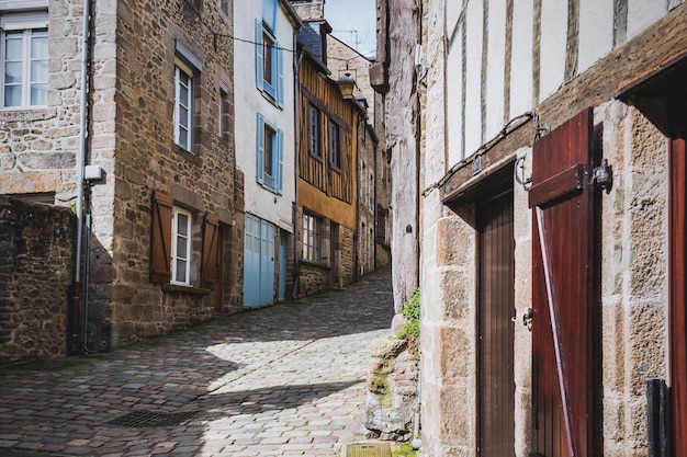 Hermosas calles en el Dinan