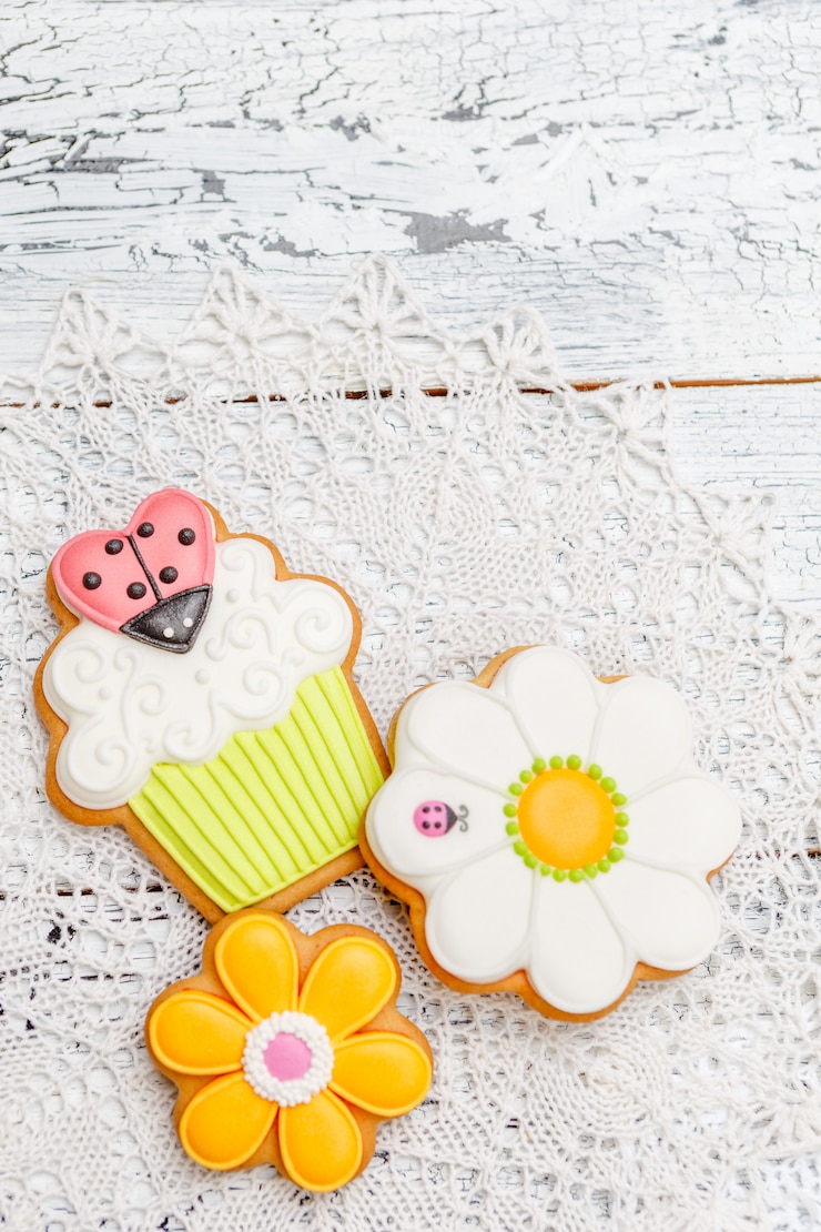 Foto hermosas galletas de pascua glaseadas