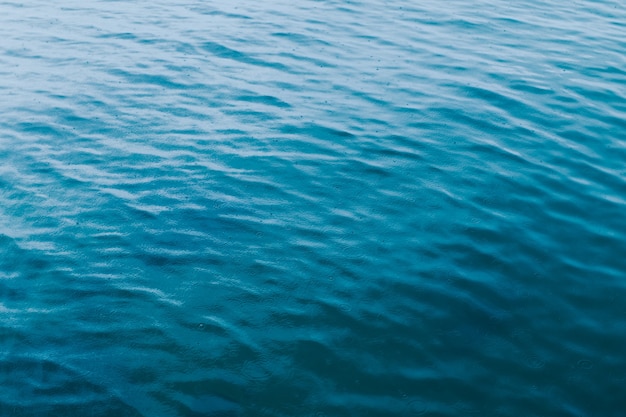 Foto hermoso fondo azul del mar