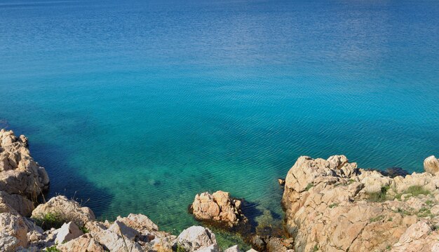 Hermoso mar azul