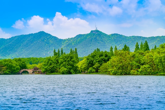 El hermoso paisaje de Hangzhou, West Lake