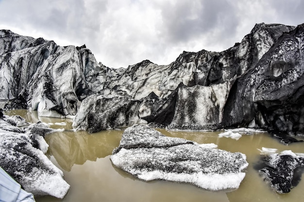 Hermoso paisaje de Islandia Laguna con bloques de hielo, Laguna de hielo en Islandia. Imagen de lente ojo de pez.