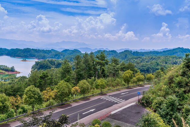 El hermoso paisaje del lago Qiandao