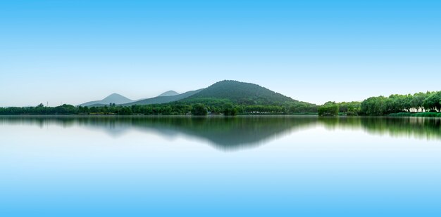 El hermoso paisaje del lago Yulong en Xuzhou