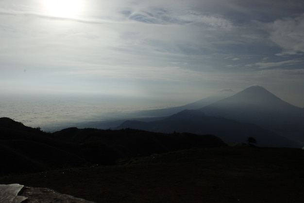 Foto hermoso paisaje de montaña