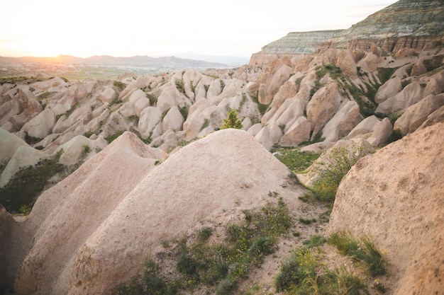 Hermoso paisaje montañoso de Capadocia