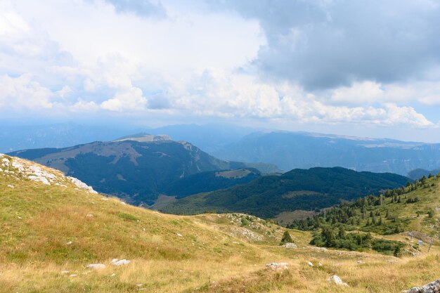 Hermoso paisaje en Monte Baldo en Italia