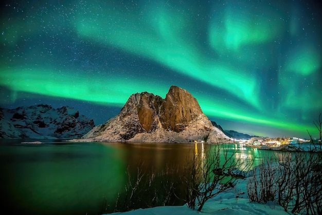 Hermoso paisaje natural de Lofoten en Noruega