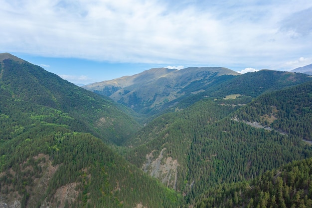 Hermoso paisaje de la región montañosa de Georgia, Tusheti. Viajar